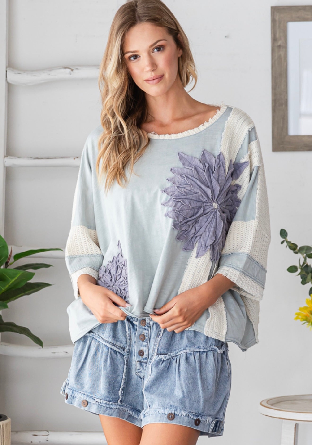 Oli and Hali 3D flower top oversized
