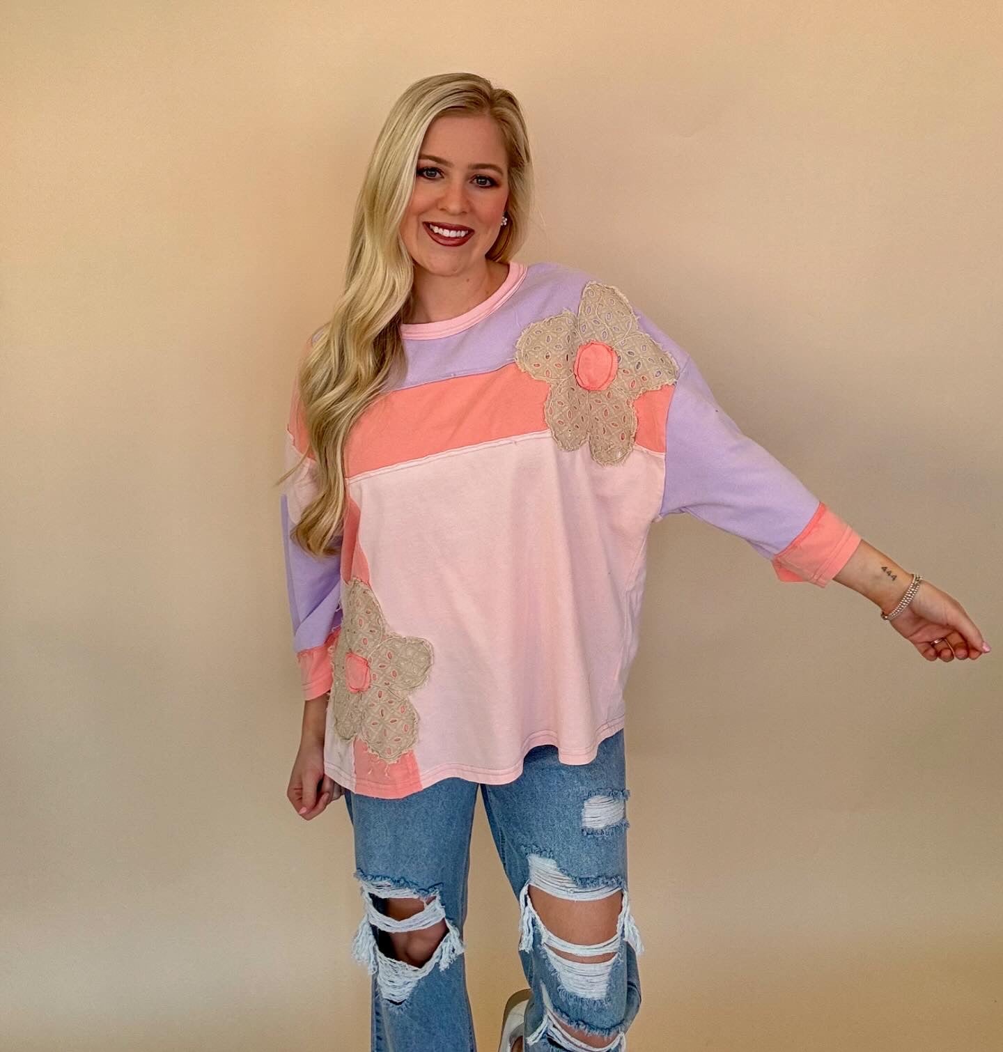 Easel peach color block crochet flower top