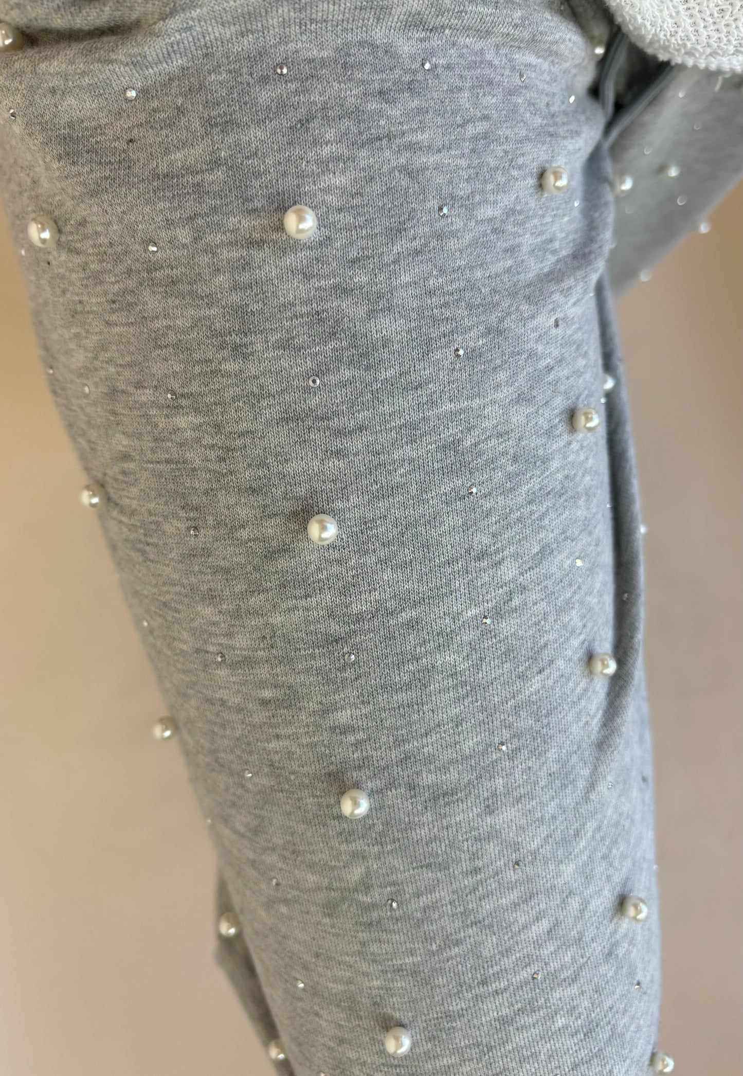Umgee diamond and pearl pants