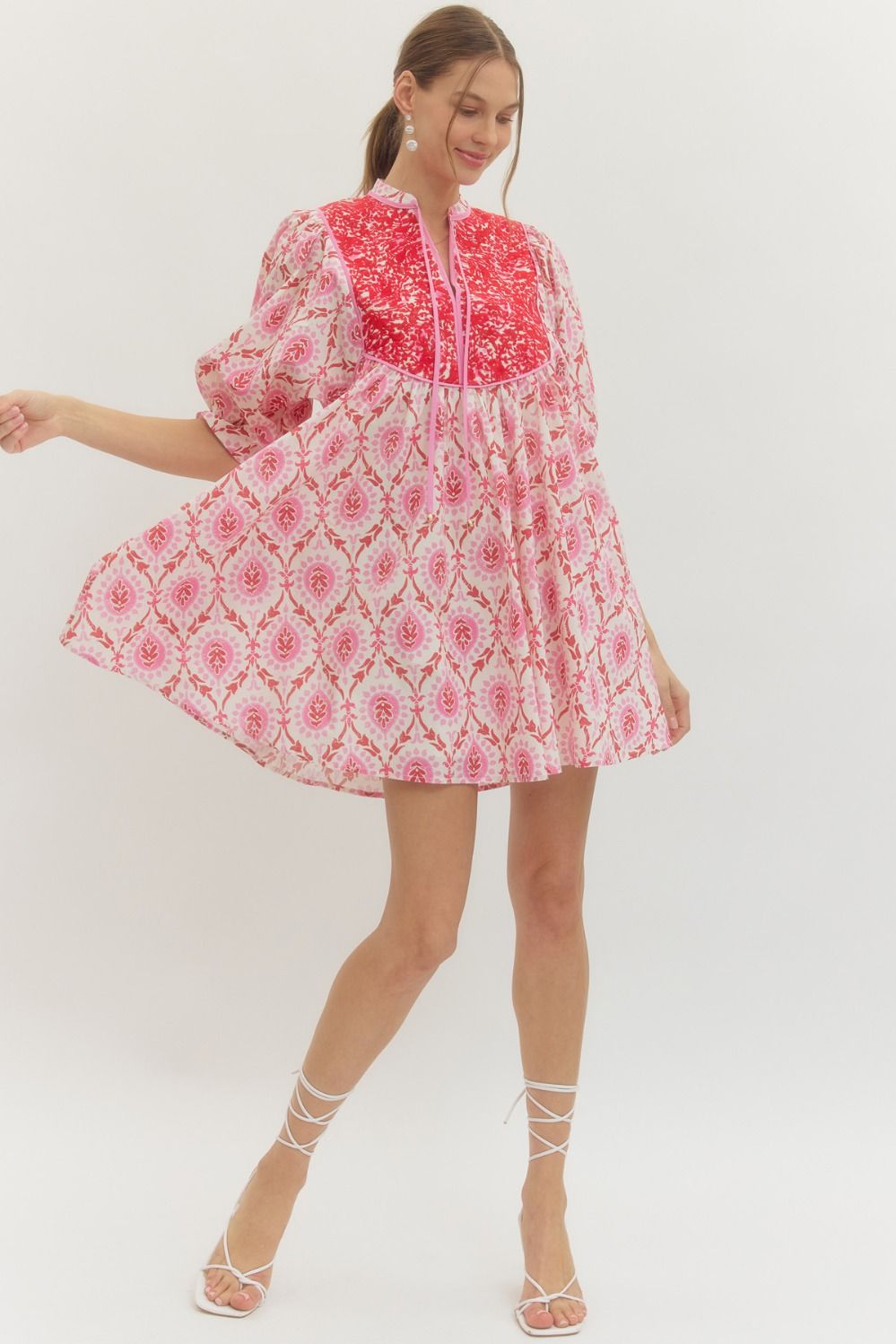 Entro embroidered detailed dress