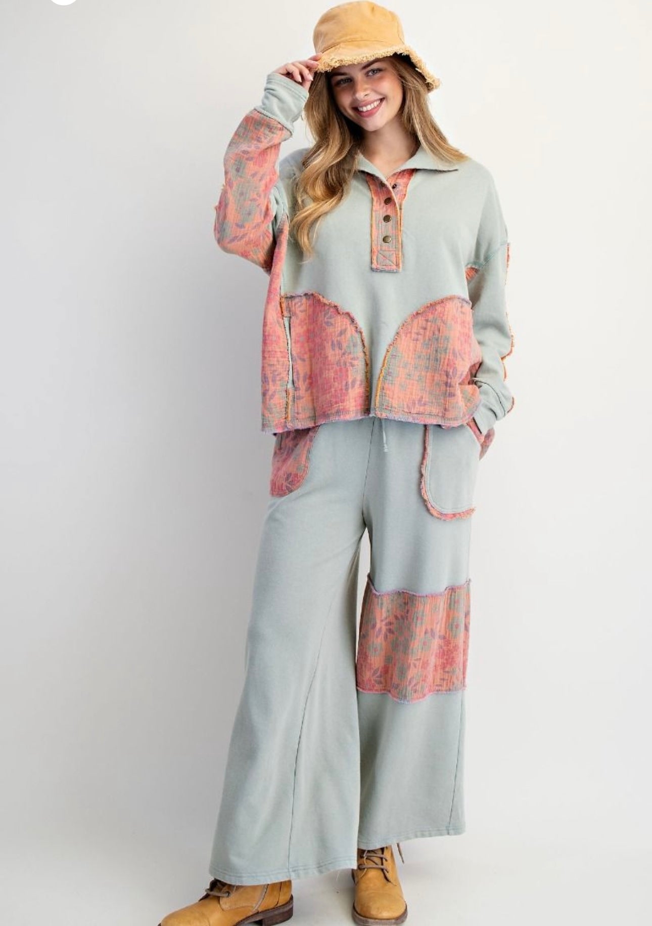 EASEL FLORAL PRINT MOCK NECK WASHED TERRY SET