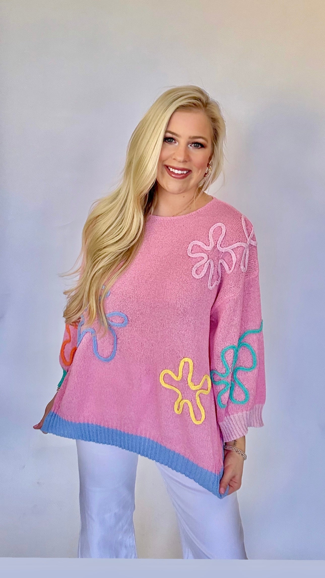 Easel Color me crazy flower detailed sweater top