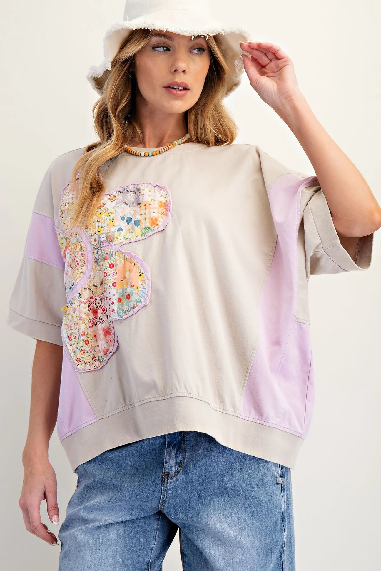 Easel flower patch top lilac