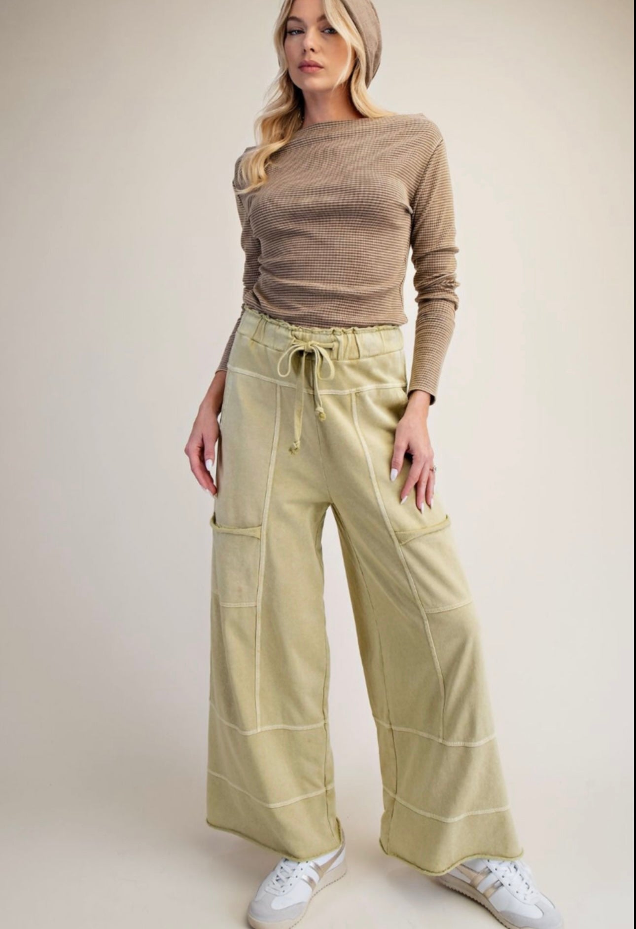 Easel wide leg mineral wash pants