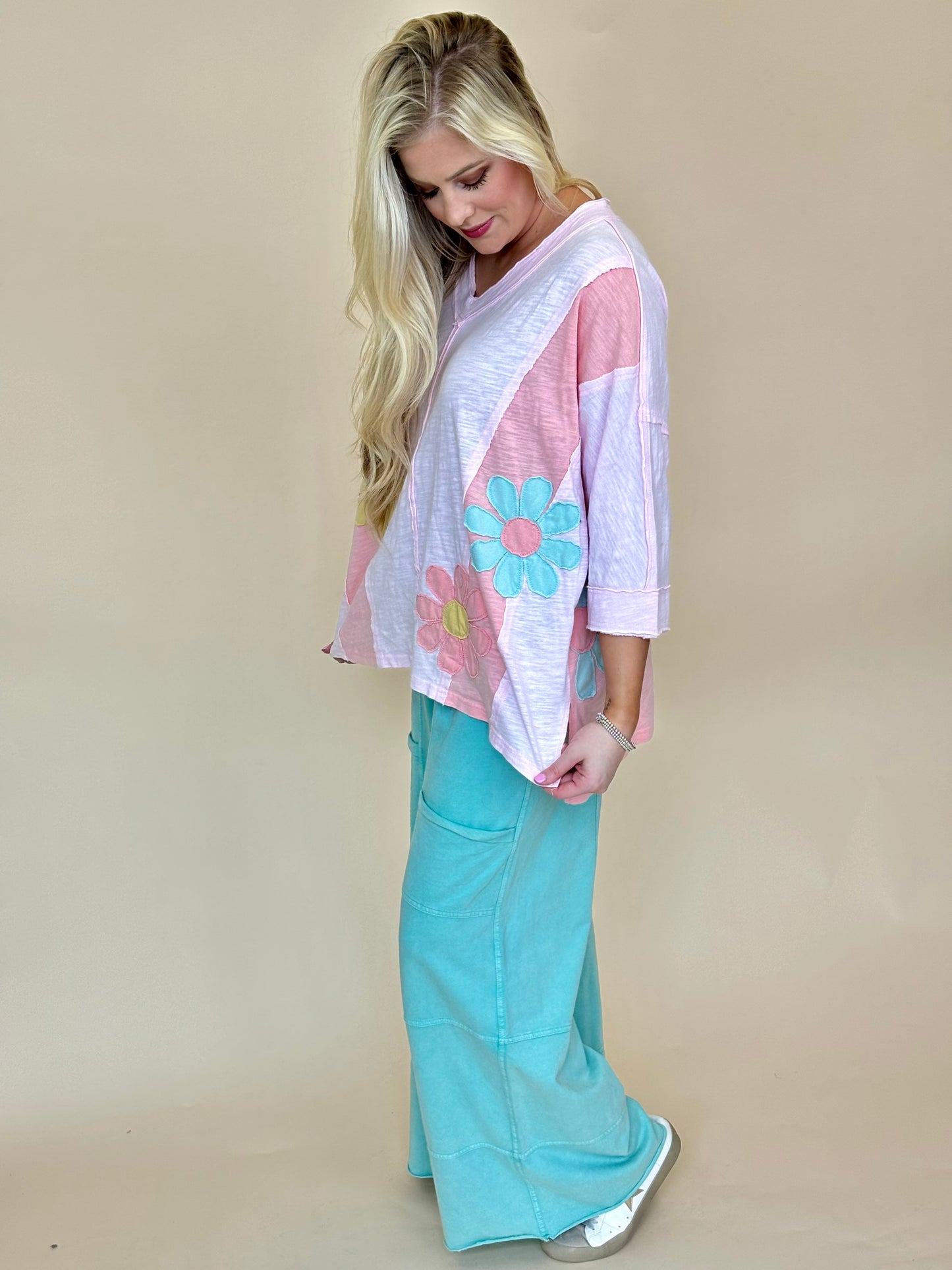 Easel patchwork pullover tops