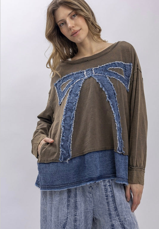 Blue velvet denim bow patch top