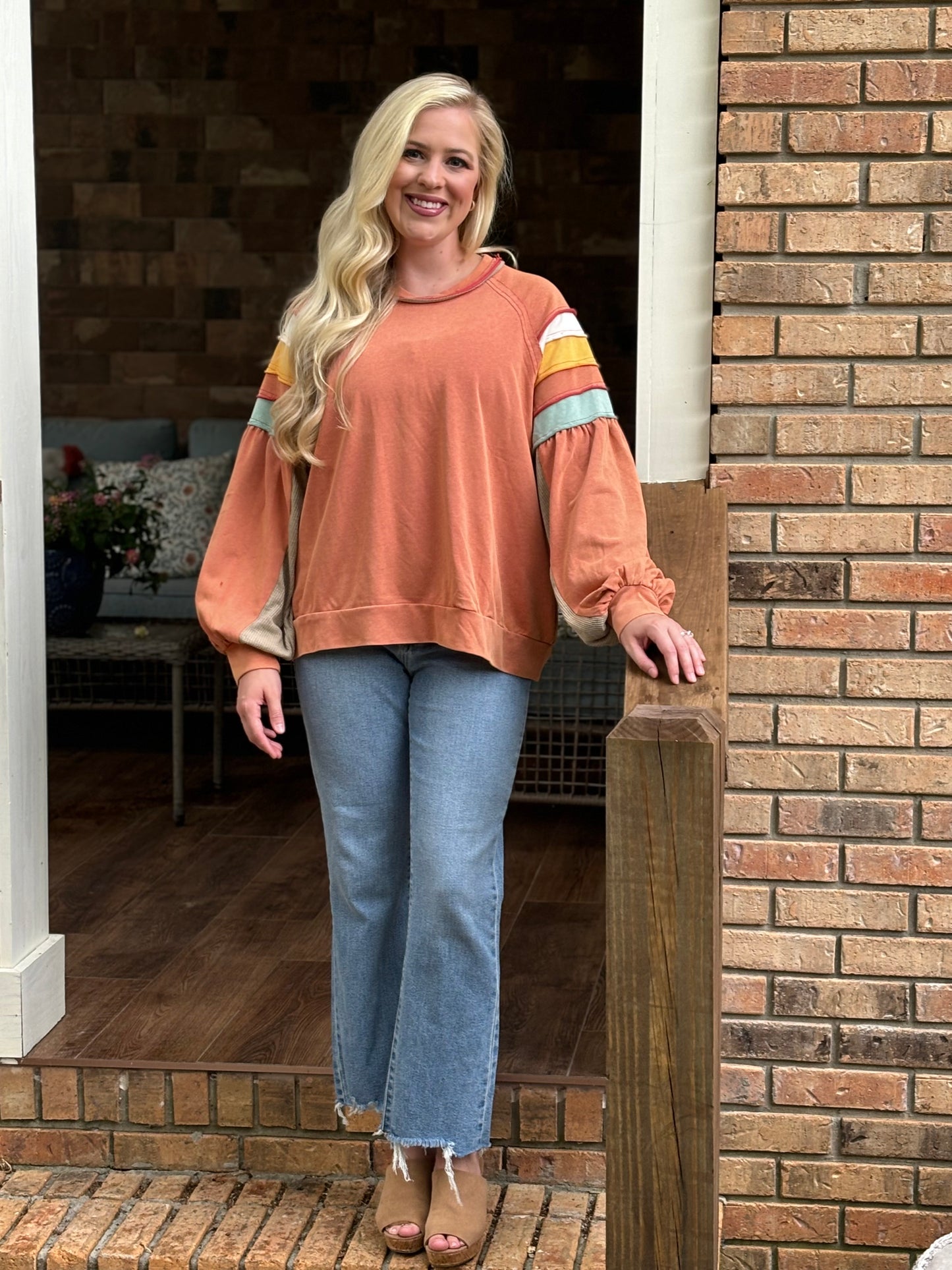 Easel colorblock sweatshirts