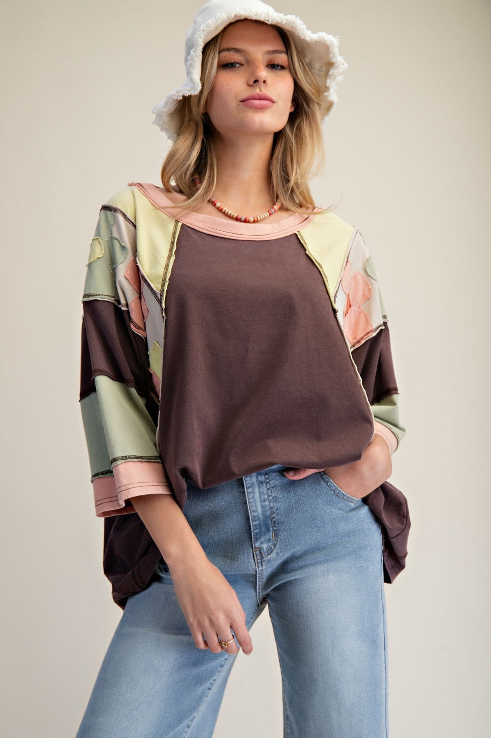 Easel flower patch detailed top mocha