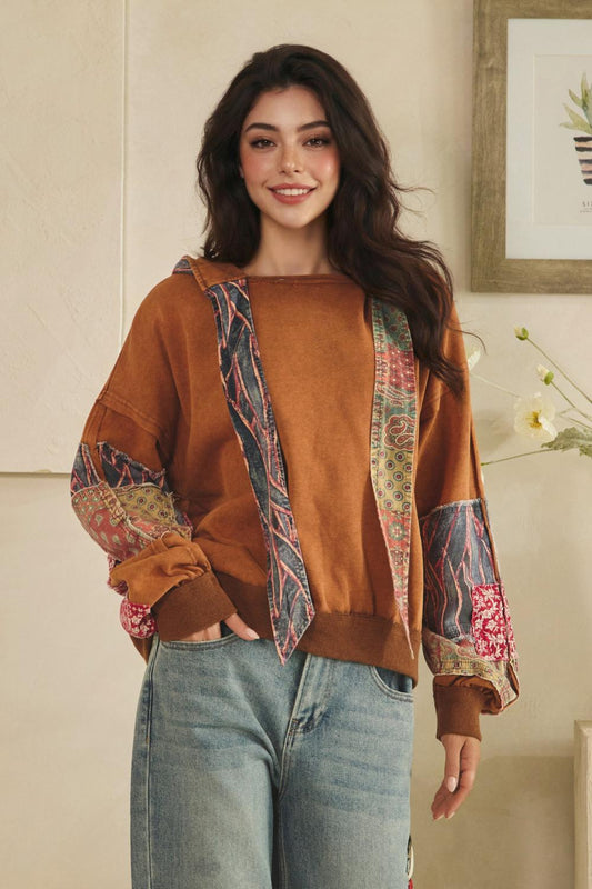 Changing seasons pullover oli and Hali