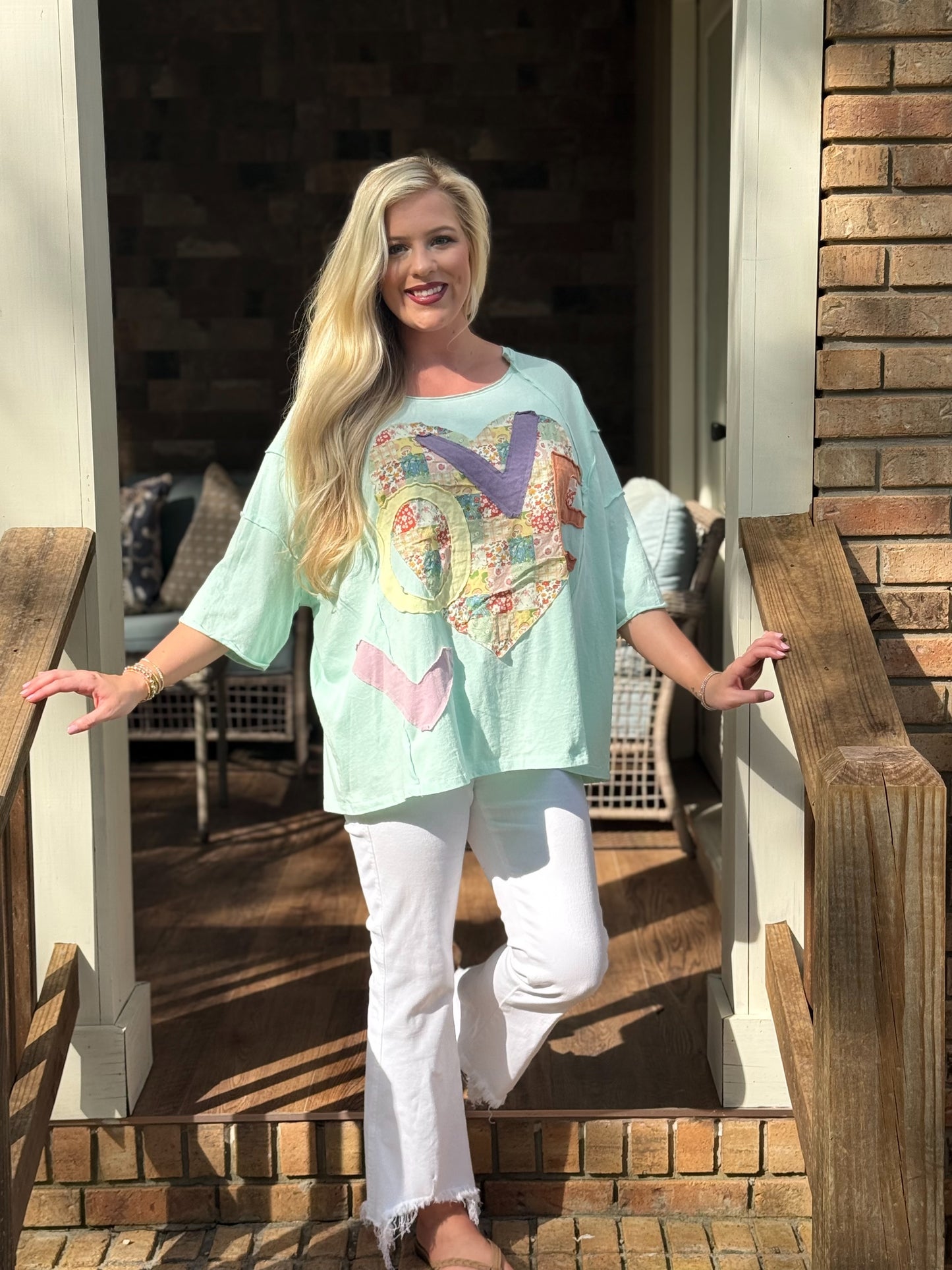 Easel love patch top