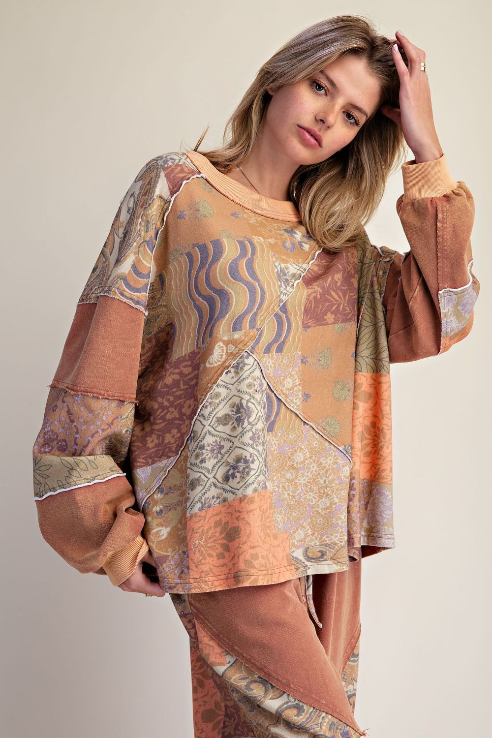 EASEL SIGNATURE PRINT WASHED TERRY PULLOVER SET LIME ROSE