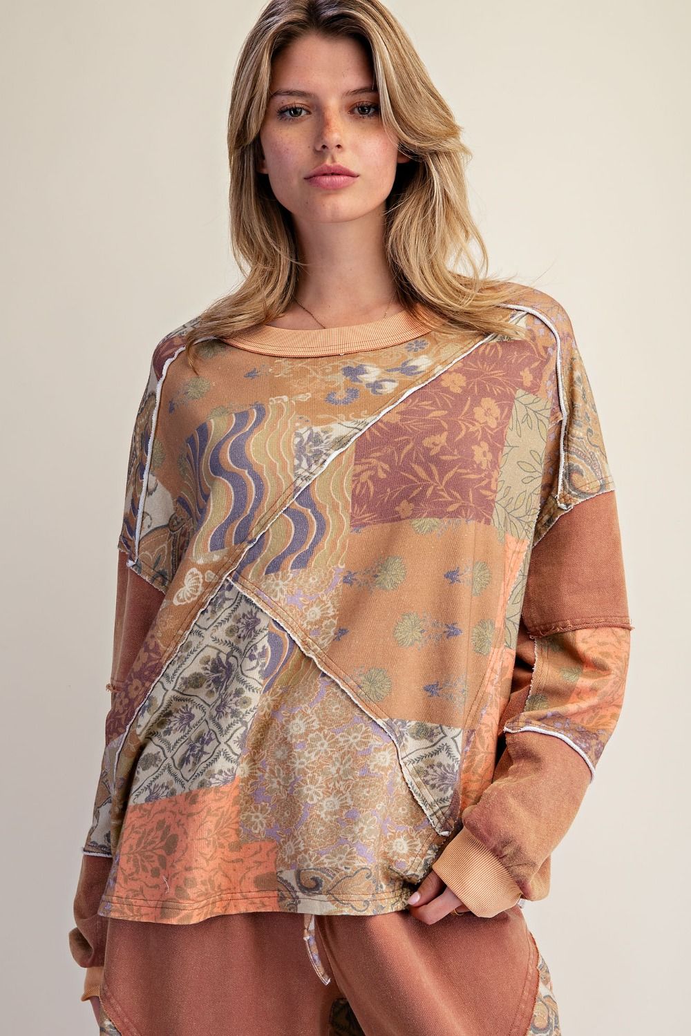 EASEL SIGNATURE PRINT WASHED TERRY PULLOVER SET LIME ROSE