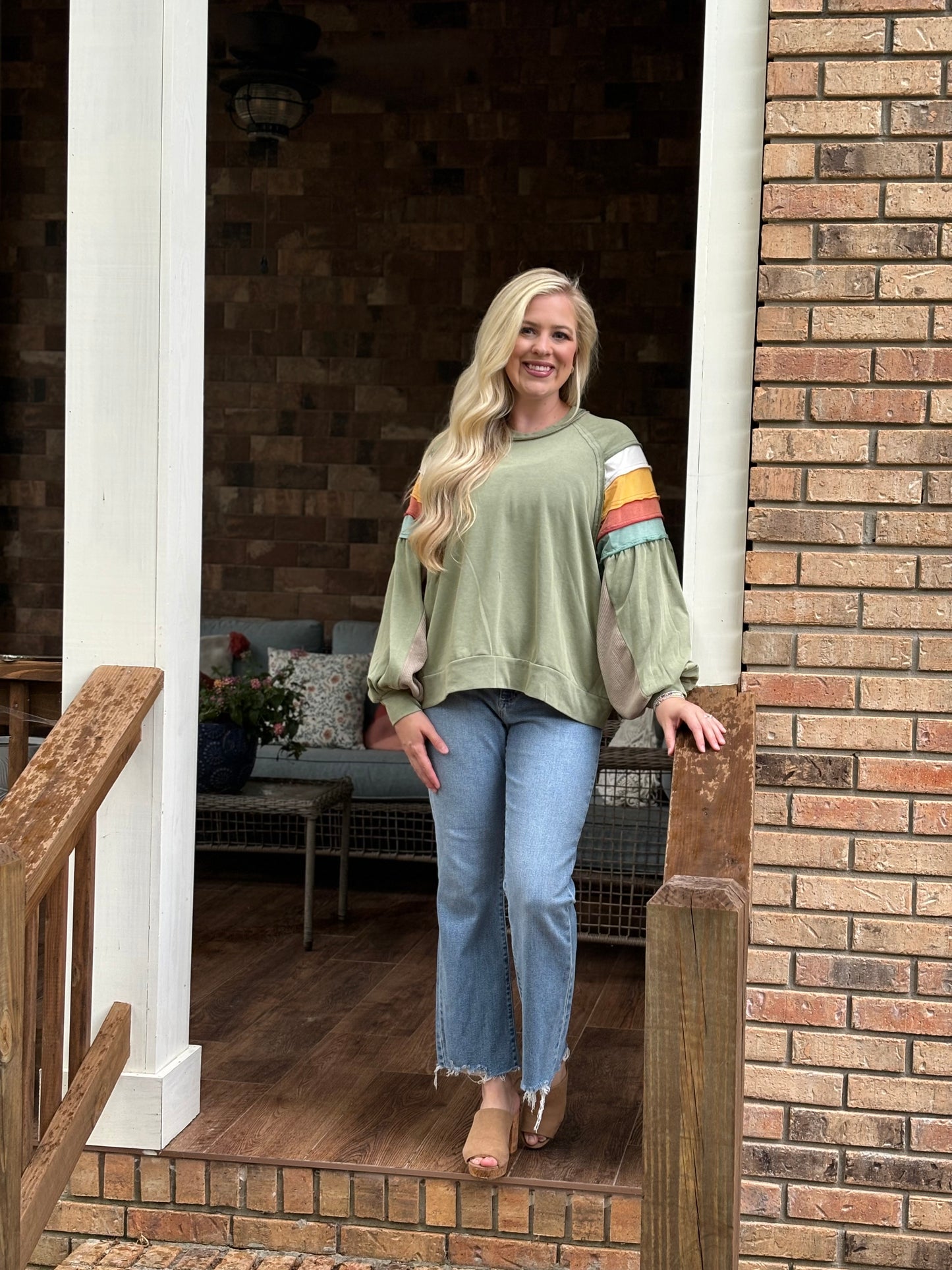 Easel colorblock sweatshirts