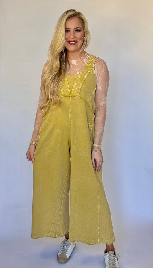 Easel knit mustard jumper
