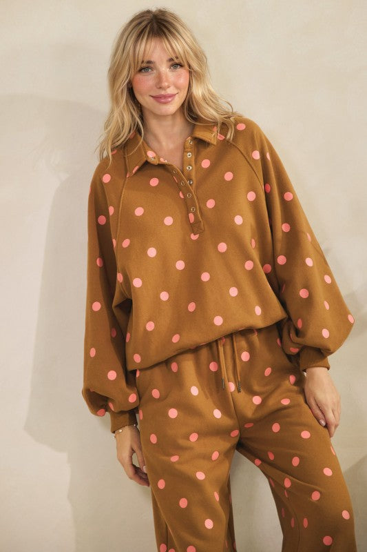 Veveret playful dot knit sweatsuits