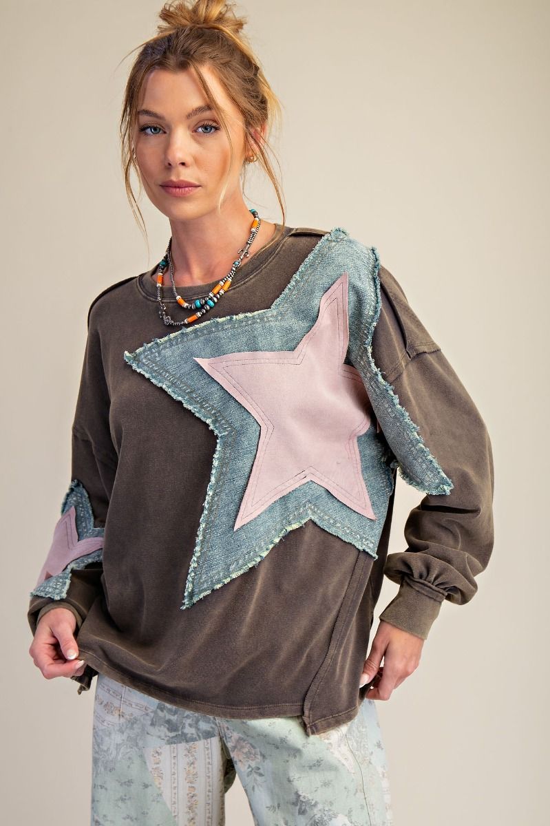 Easel mineral wash star patch sweatshirt tops