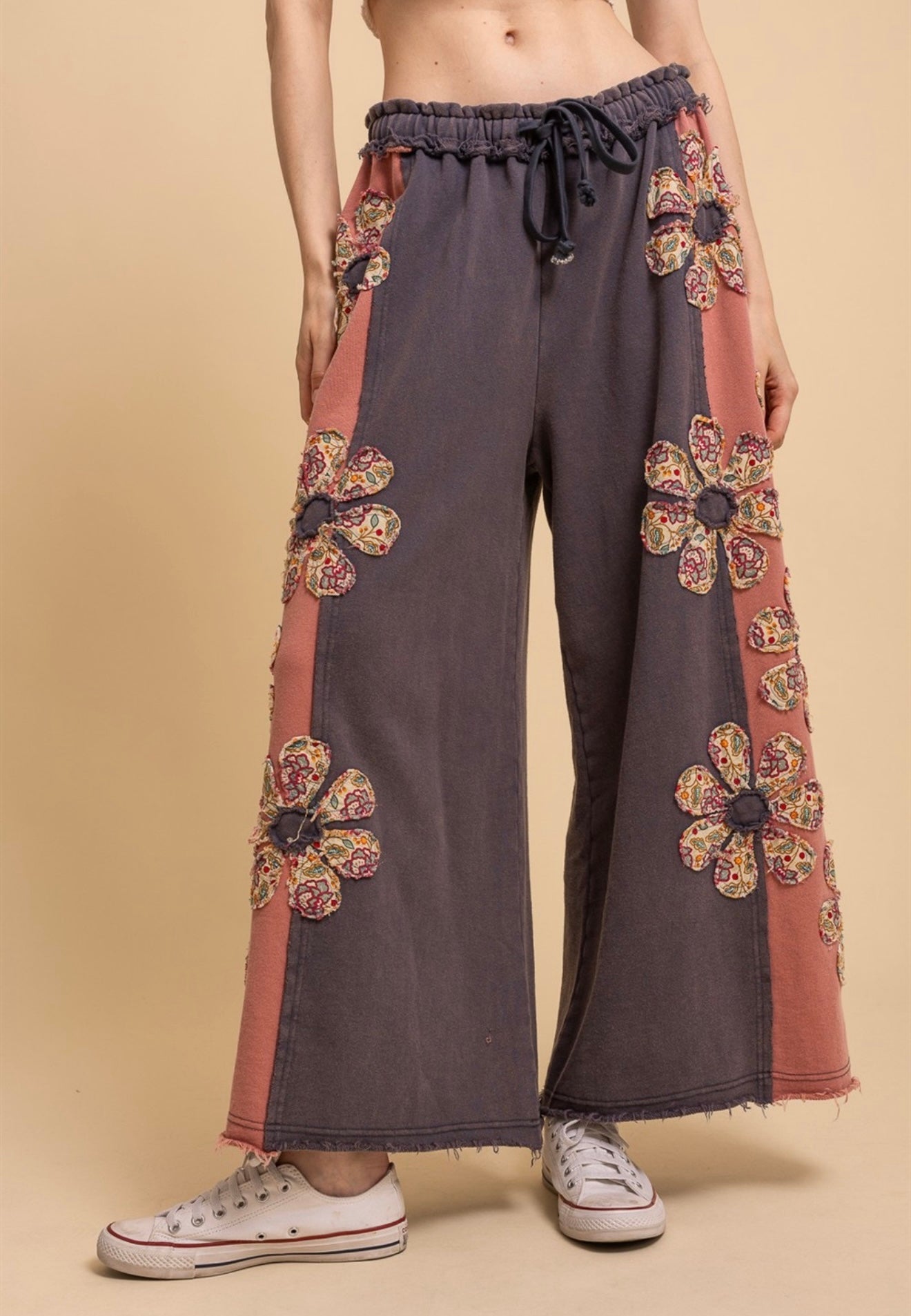 Blue velvet patchwork daisy knit pants