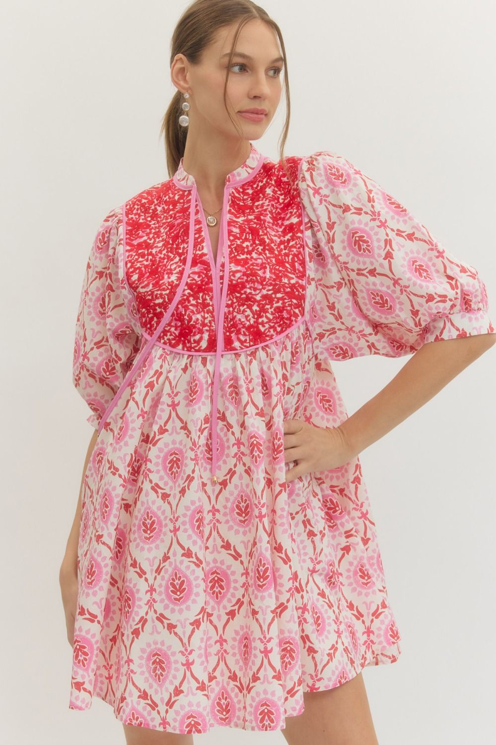 Entro embroidered detailed dress
