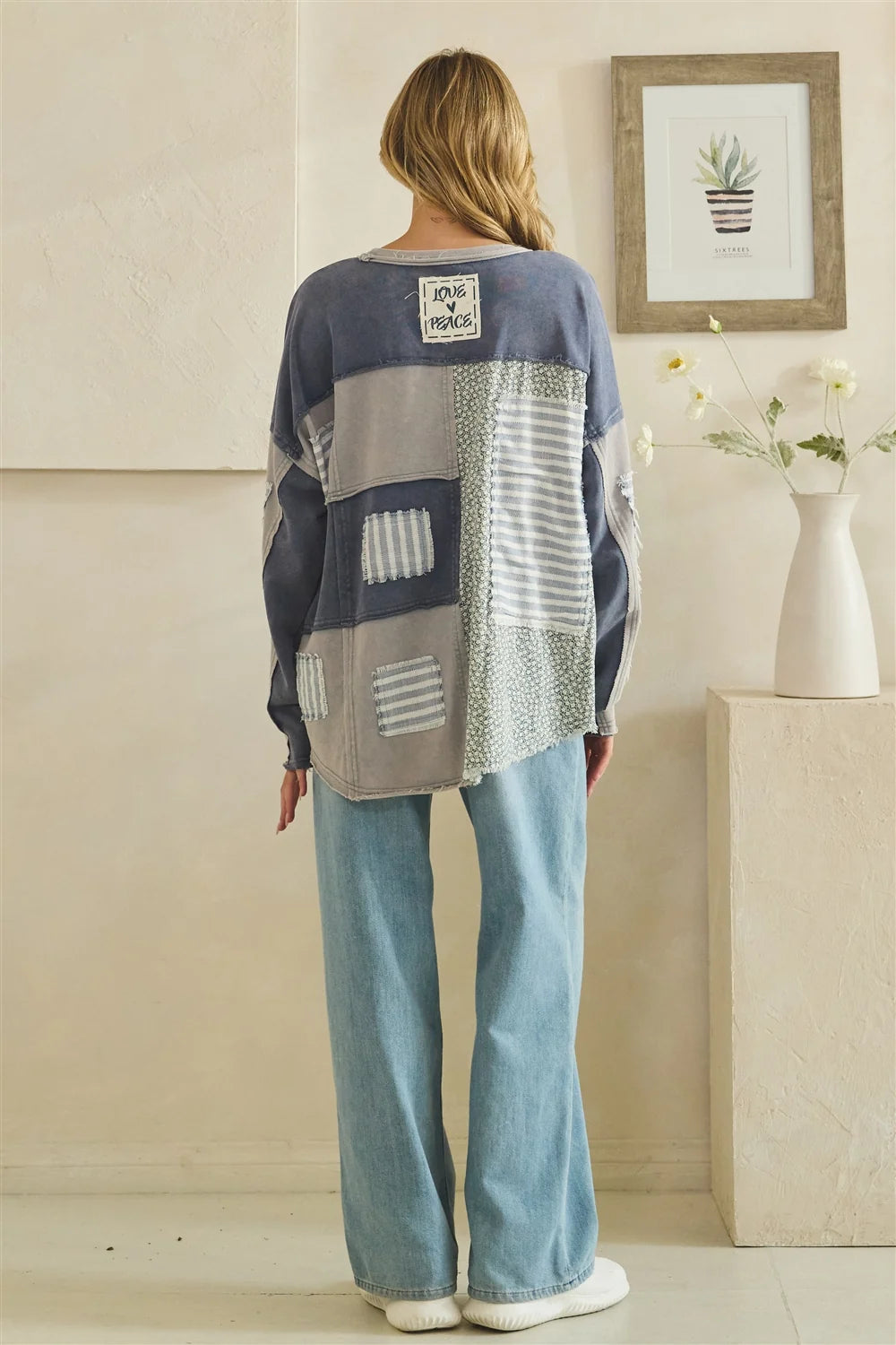 OLI AND HALI WAHSED STRIPE PATCHED DETAIL SWEATSHIRT