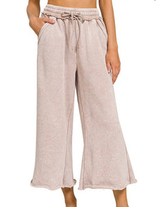 Zenana mineral wash cropped pants