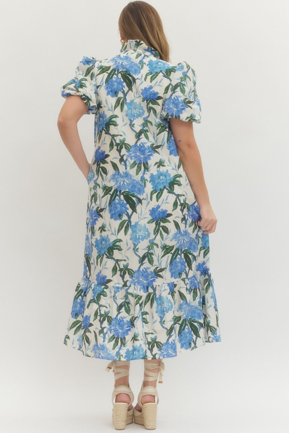 Entro blue and white floral midi
