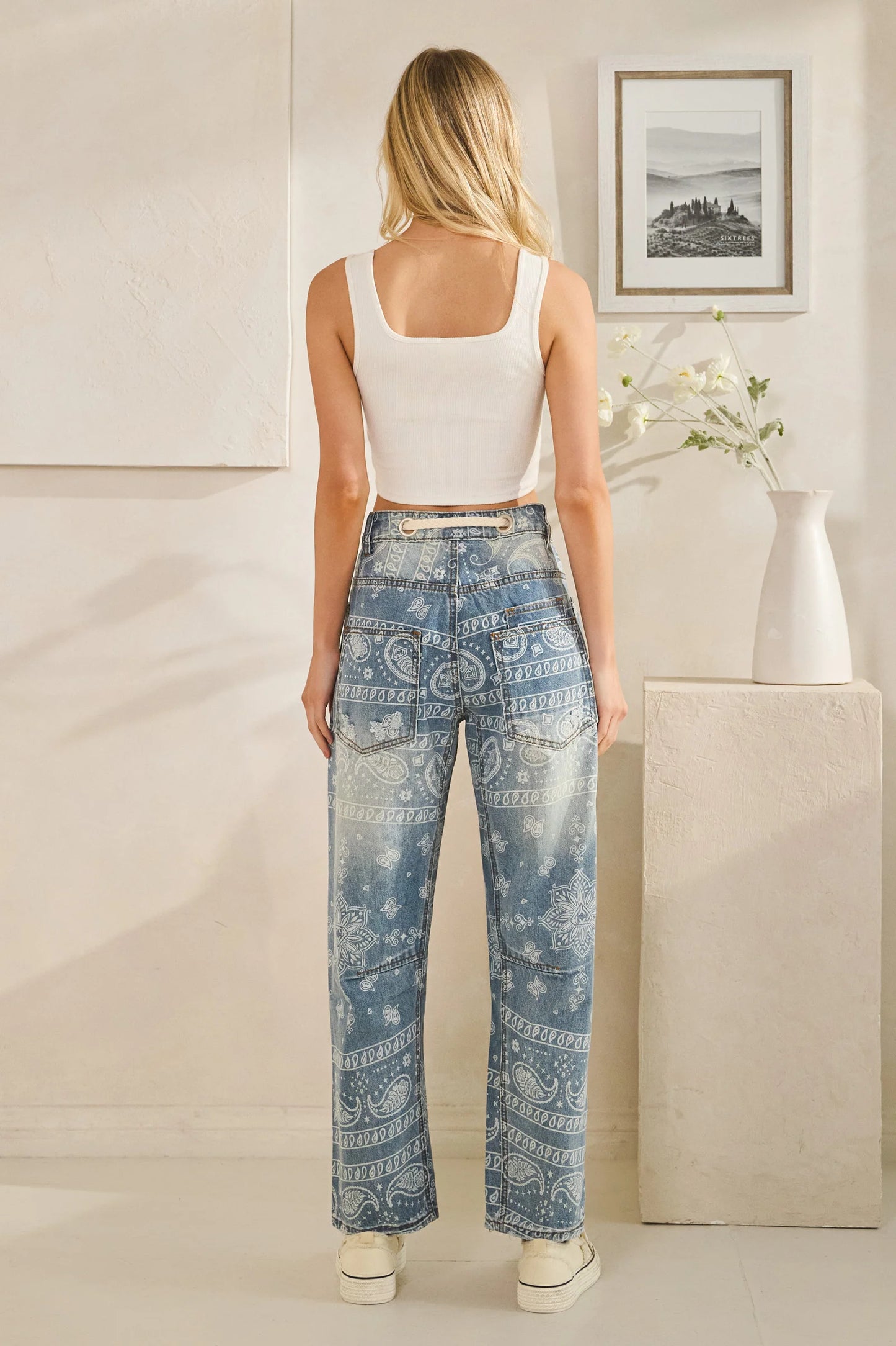 Oli and Hali washed denim belted jeans