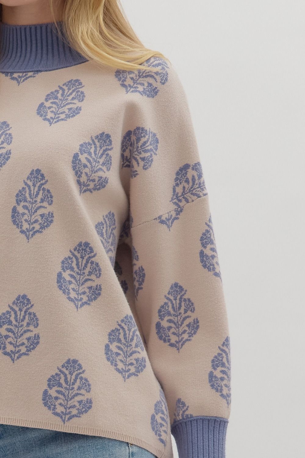 Entro powder blue and taupe knit sweater
