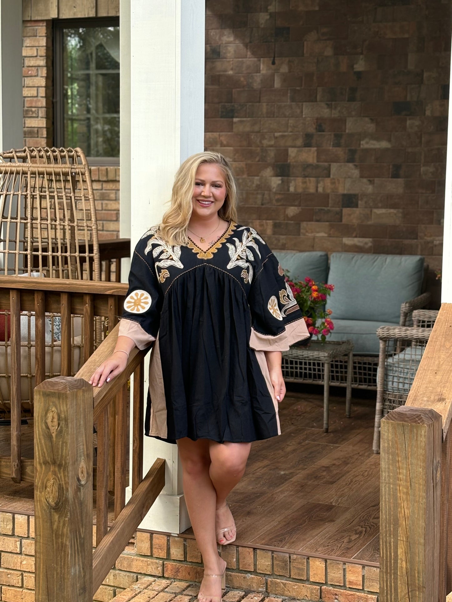 Easel embroidered tunic dress