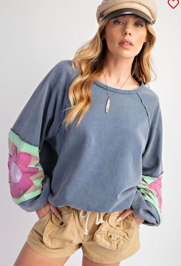 Easel flower patchwork sweatshirts