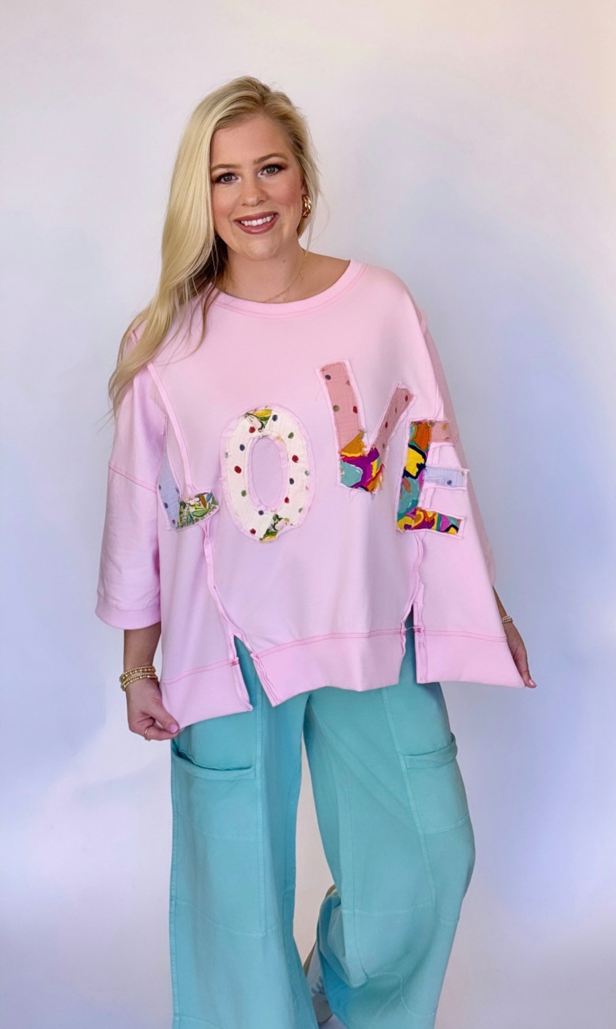 Easel patchwork LOVE sweatshirts