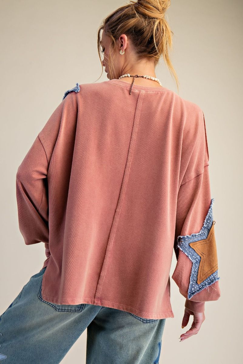Easel mineral wash star patch sweatshirt tops