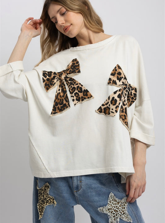 Blu Velvet cheetah bow sweatshirt top