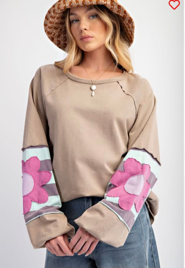 Easel flower patchwork sweatshirts