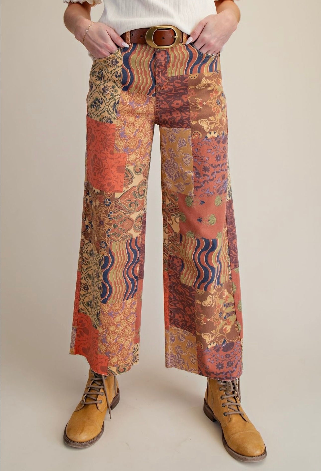 Easel signature print enzyme pants