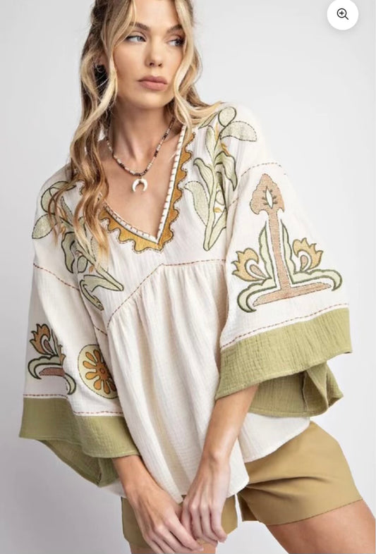 Easel Embroidered top