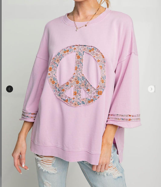 Easel peace sign patched tops