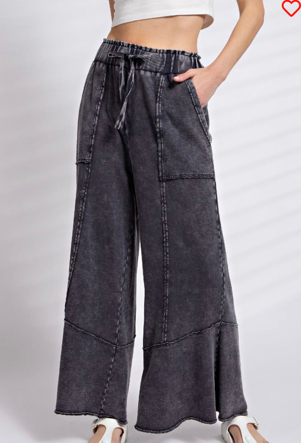 Easel wide leg mineral wash pants