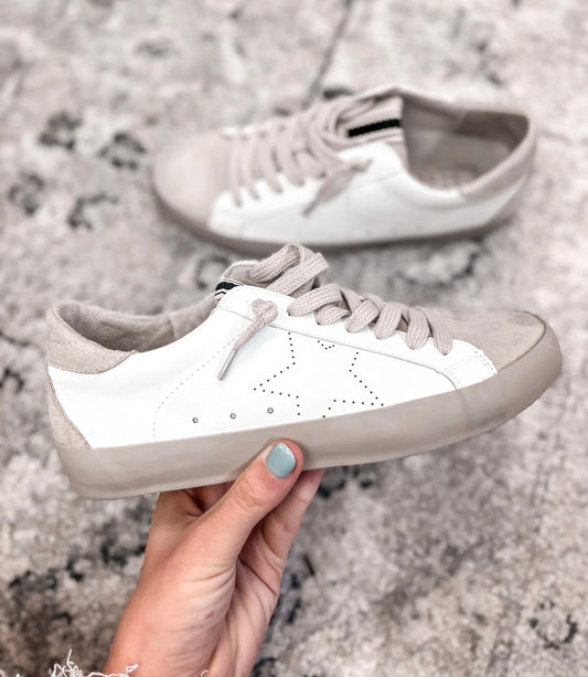 Shu shop Vintage White Star Sneakers